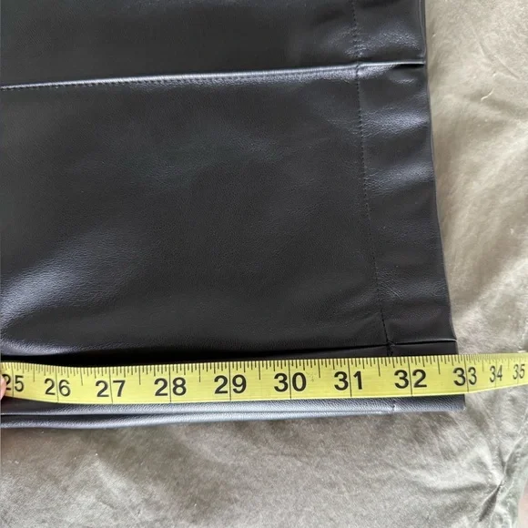 Because of Alice Black Faux Leather Wide-Leg Pants M NWT Viral Y2K Quiet Luxury - Picture 7 of 8